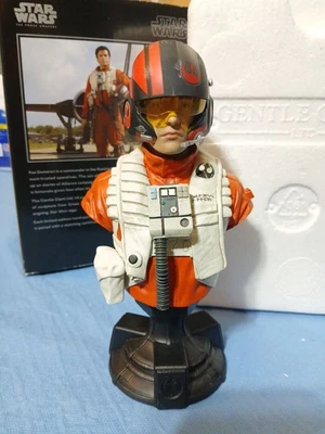 Star Wars Poe Dameron X-Wing Pilot #1050 of 4000 (New) - Image 1 of 4