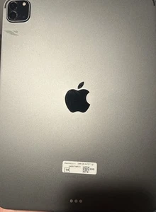 Apple iPad Pro 11-inch (3rd Generation) M1 Chip, 256Gb, Wi-Fi Great Condition - Afbeelding 1 van 8