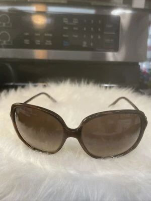 GAFAS DE SOL ALEXANDER MCQUEEN AMQ 4171/S CUERNO MARRÓN/MARRÓN O1X-CC Hechas en Italia Foto 1 de 4