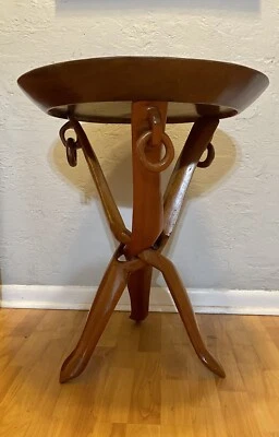 Antigo raro tripé tribal africano esculpido à mão mesa dobrável teca MEIO SÉCULO MODERNO - Imagem 1 de 4