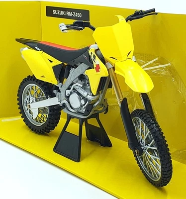 NewRay 1/6 Scale Diecast 49473 - Suzuki RM-Z450 Motorbike - Yellow - image 1 of 4