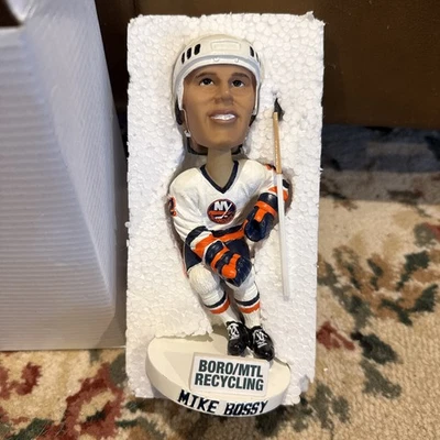 Mike Bossy #22 - New York Islanders 2009 SGA Bobblehead - ¡¡¡¡NUEVO EN CAJA!!!!! Foto 1 de 3