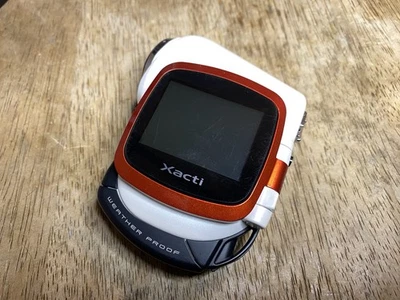 Sanyo Xacti CA6 Digital Camera Camcorder 6MP 5x Zoom Rare TESTED WORKING - Image 1 of 4