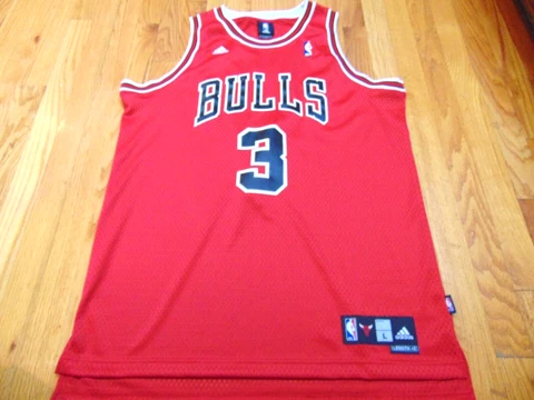 NWOT VINTAGE ADIDAS NBA CHICAGO BULLS BEN WALLACE RED SWINGMAN JERSEY SIZE L Cover