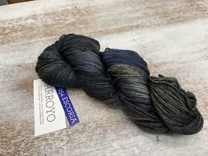 054 Escoria - Malabrigo ARROYO - DK Filato 335 iarde 100% Superwash Merino - Foto 1 di 2