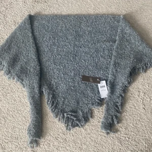 J Jill NWT Grey Boucle Wool Blend Shawl/Wrap Made in Italy 74" x 24" - Picture 1 of 2