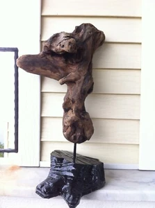 Scultura rustica in legno alla deriva, arte in legno naturale, scultura in legno unica, regalo per mamma - Foto 1 di 12
