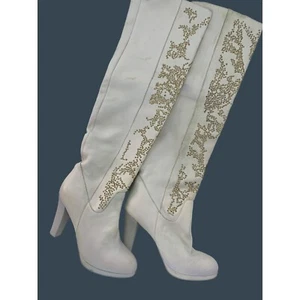 10 Thomas Wylde Runway Over the Knee Gold Studded Boots White Leather Used 6430 - Picture 1 of 14