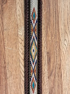 Cuero Marrón Patrón Indio Braded Diseño Incrustado Talla 38 en Herrajes Bronce  Foto 1 de 4