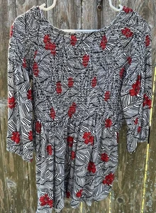 Blusa Artística Boho Jill Top Mujer Talla M Negra Blanca Roja Floral Calada - Imagen 1 de 19