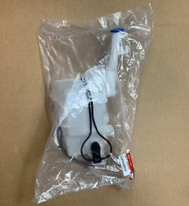 Genuine Windshield Water Reservoir 2012-2013-2014 Rio Water Bottle Tank Motor - Picture 1 of 4