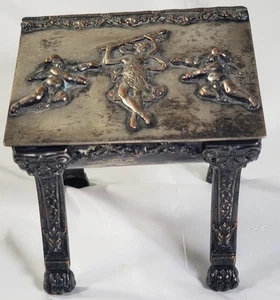 Antica Snuff Box Piatto Argento Neoclassico con Gambe Cherubini Putto Maiden Ninfa - Foto 1 di 10