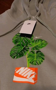 2XLT Men's Nike Olive Green Hoodie Plant In Shoebox Logo 2XLT= XXL TALL NWT $70 - Picture 1 of 6