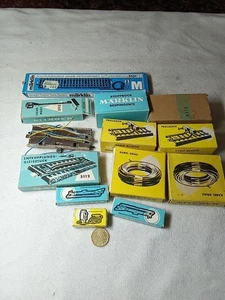 J990 Märklin Kabel Grau Lichtmast Stromzuführung Ovp Anschluß Entkuppler 1:87 H0 - Picture 1 of 24