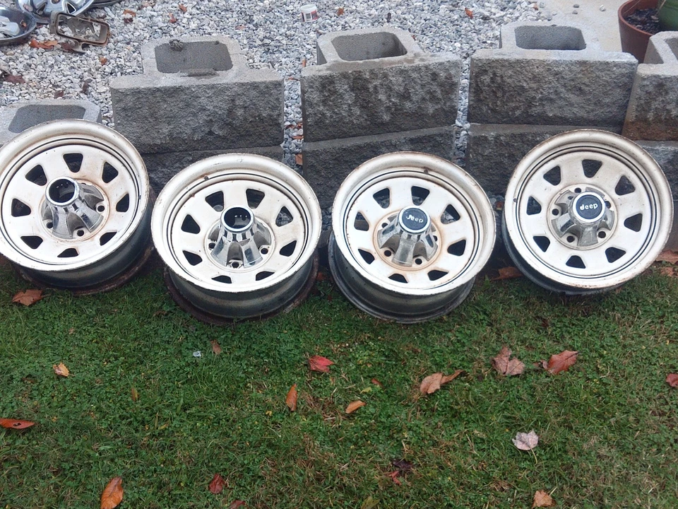 Set of 4 Jeep CJ5 CJ7 CJ8 Factory 15x7 Wheel OEM Jeep Wagon Wheels Steel Rims  - Image 1 of 4