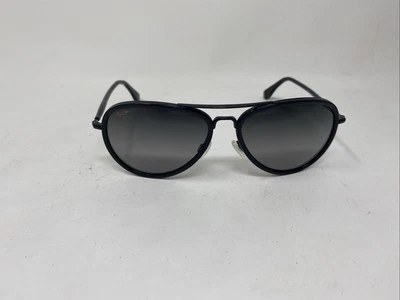 Maui Jim Honomanu 260 02D Titanium Black Frame + Grey Polarized Lens UL06 - Imagem 1 de 4