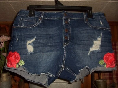 SIN LÍMITES DAMAS DENIM DISEÑO ROSA PANTALONES CORTOS TALLA 13 LAVADO OSCURO BOTÓN DELANTERO NUEVO Foto 1 de 2