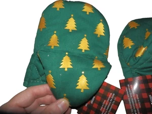 NUEVO Juego 2 Empuñaduras Antideslizantes MITÓN HORNO ÁRBOLES Lámina ORO VERDE Navidad - Imagen 1 de 3