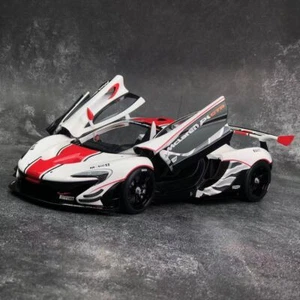 Autoart 1/18 Scale McLaren P1 GTR collectible car White with Red striep 81541 - Picture 1 of 11