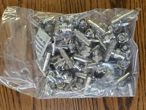 50 x BNC T Connector 1 Male to 2 BNC Female CCTV Camera Video Splitter Adapter - Picture 1 of 2