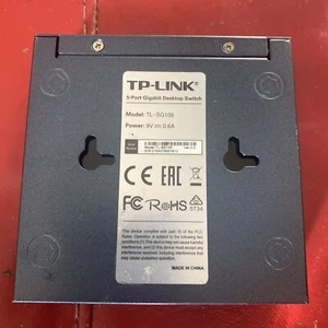 5 X TP-LINK TL-SG105 | 5-Port 10/100/1000Mbps Desktop Switch, Black. REF:tp-link - Picture 1 of 12