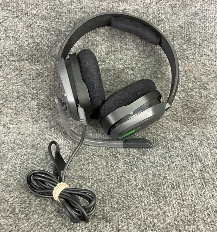 Astro Gaming Headset A10G01 🎧 Wired On-Ears 🎮 Black for PS4/PS5/PC - Image 1 of 4