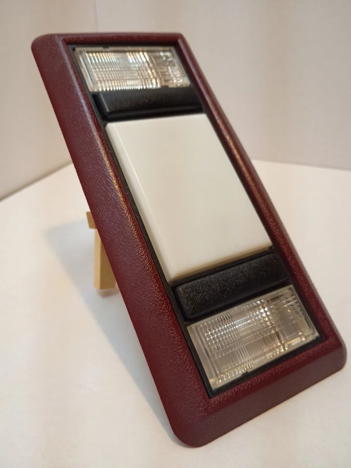 Luz domo camioneta Chevy 88-98 Silverado GMC Sierra OEM Tahoe ROJO OBS ¡¡LIMPIO!!! Foto 1 de 4