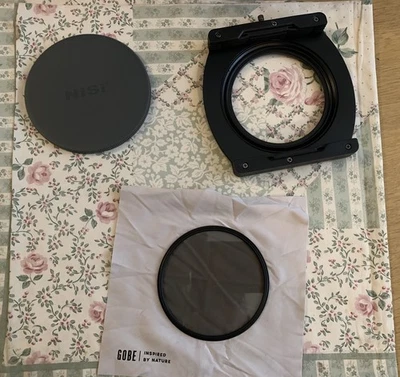 NiSi V5 100mm Filter Holder System Kit + CPL + 67,72,77,82mm Rings + Case - Image 1 of 4