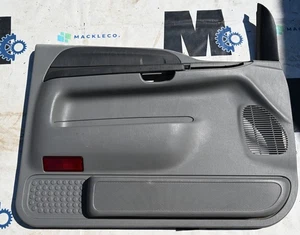 Ford F250 2003 doble cabina panel de puerta delantera izquierda gris plástico panel FL Sun Fade - Imagen 1 de 9