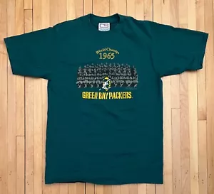 Vintage Crable Sportswear Embroidered Green Bay Packers World Champs T-Shirt - M - Picture 1 of 15