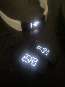 Fitbit Inspire Fitness Smartwatch Gerät + Band NUR getestet ✅ **OHNE KABEL - Bild 1 von 5