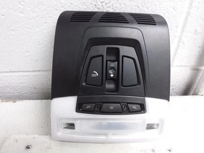 BMW M3 2016 consola superior negra montada en el techo con techo corredizo identificación de fabricante de equipos originales 9351186 Foto 1 de 4