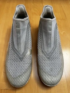 Adidas Hallenfußballschuhe Speed - Grau EUR 44 - Bild 1 von 4