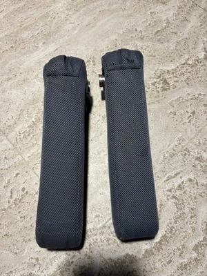 ПАРА серых подлокотников для левого и правого сиденья Honda Element 2003 2004 2005 2006 2007 2008 годов выпуска - Изображение 1 из 4