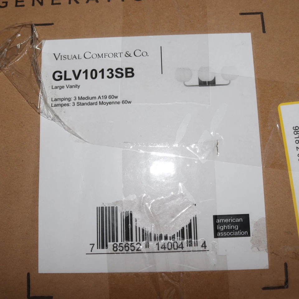 Luz de tocador de baño de 3 luces Generation Lighting con pantallas de vidrio opalino 25" Foto 1 de 4
