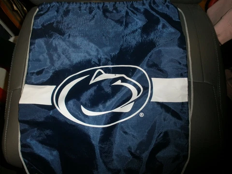 Penn State Drawstring Bag EUC-never used but no tags 14.5" x 18" (P10) Cover