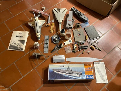 LOTTO stock di modellini aerei e navi, Shuttle vintage da riordinare - Immagine 1 di 4