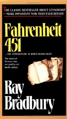 Fahrenheit 451 by Ray Bradbury Foto 1 de 1