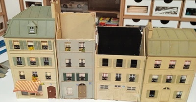 HO MAQUETTE JOUEF LOT DE 4 IMMEUBLES MODULAIRES SNCF NO FALLER - Immagine 1 di 4