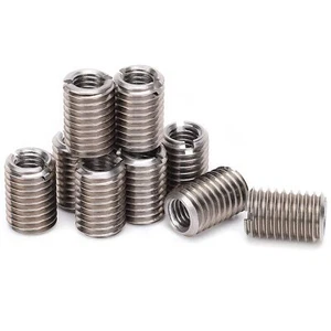 Dado riduttore, M8 x 1,25 M12 x 1,75, 20 mm, filettatura interna M2-M16 e (T0w) - Foto 1 di 1