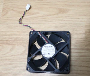 PVA092G12S Foxconn PC Cooling Fan HP Pavilion 790x with 4 Pin/Wire Connector - Zdjęcie 1 z 1