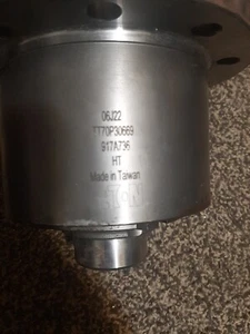 Genuine EATON detroit True Trac Differetial TT70P30669 - Picture 1 of 5