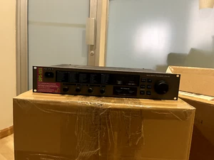 Sony DPS-V55 Multi-Effect Signal Processor & Effects Rackmount - Picture 1 of 3