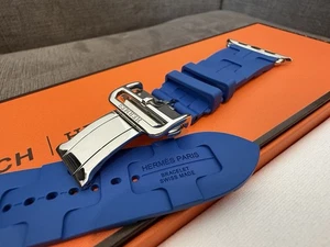 Bracelet caoutchouc Apple Watch Hermès Kilim 45,46, Ultra 2 bleu de France - Photo 1/14