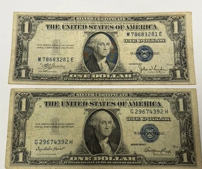 1935E & 1935C $1 Dollar Bills (2) Silver Certificates,  Blue Seals - Image 1 of 4