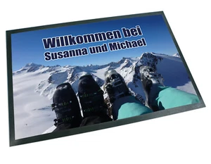 Fußmatte mit Name Ski Schnee Abenteuer Winter Geschenk Hochzeit Einzug Paare - Bild 1 von 3