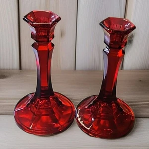 Vintage 2 Stück "Paar" Indiana Glas Rubin Rot Glas Kerzenhalter Paar 6 Zoll EA - Bild 1 von 7