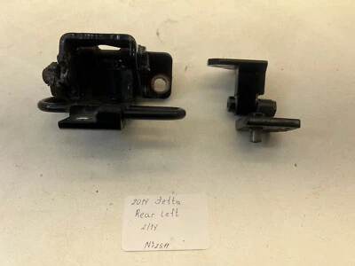 2011-2014 年大众捷达旅行车左上门和下门铰链原始设备制造商。 — 第 1/4 张图片