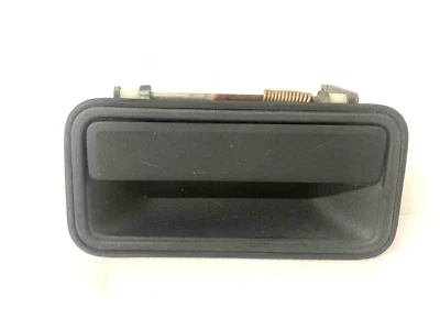 2000 Chevrolet Tahoe Classic Outside Door Handle Drivers Rear OEM 15725923 Black Foto 1 de 3