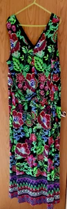 Spring/Summer V-Neck Maxi Dress - Floral - Picture 1 of 4